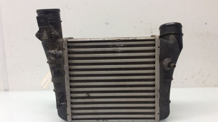 Intercooler stanga audi a4 b7 2.0 tfsi cod 8e0145805aa