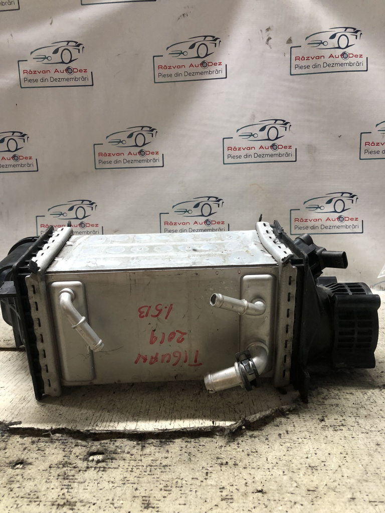 Intercooler Volkswagen Tiguan 1.5 Benzina 2019, 04E145785