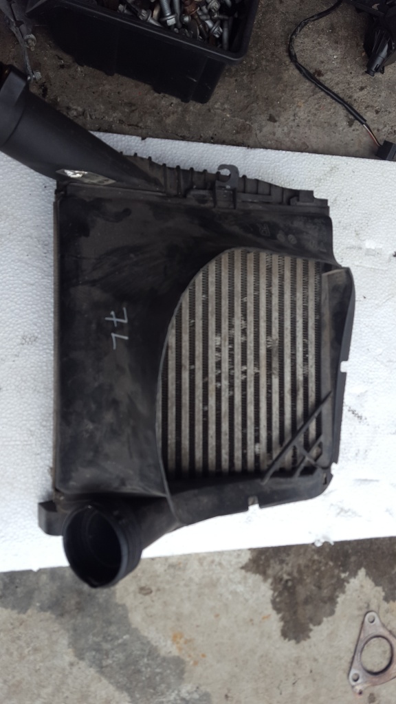 Intercooler Vw Touare 3.0TDI Dreapta