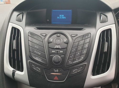Interfata Media Unitate Radio CD Player cu Magazie CD - uri Ford Focus 3 2010 - 2018 [K1291]