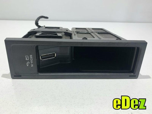 Interfata multimedia Volkswagen Passat CC (2008-2012) 5N0035341D