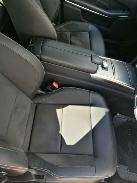 Interior AMG Mercedes E220 CDI W212 facelift