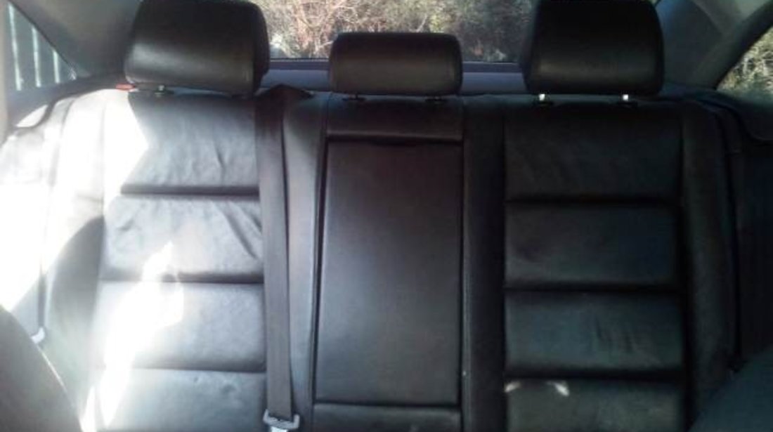 Interior Audi A6 (piele, scaun sofer cu defect)