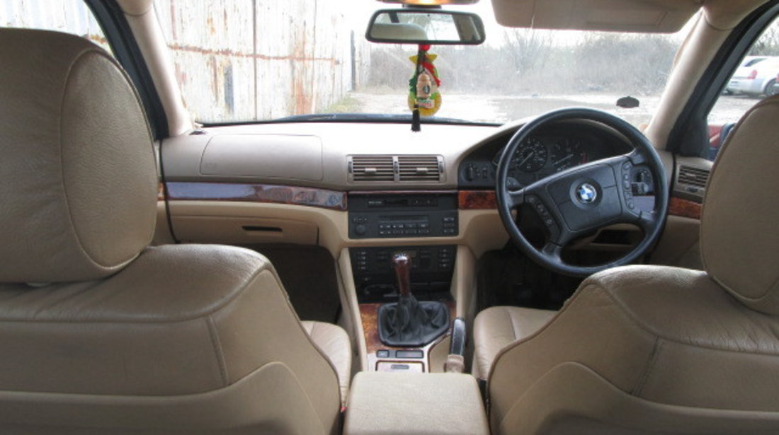 Interior BMW E39 530d 1999 (piele,volan dreapta)