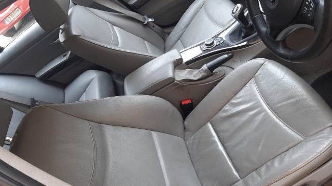 Interior BMW E91 2011; Touring (piele, scaune incalzite)