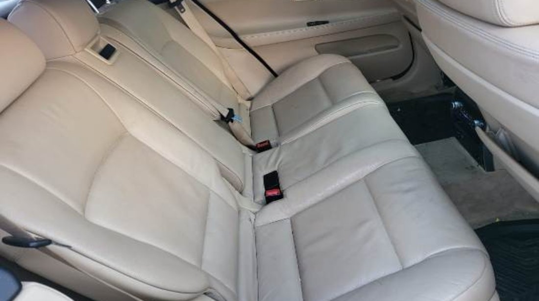 Interior BMW F07 2010 (piele crem, scaune electrice și scaune + banchete încălzite)
