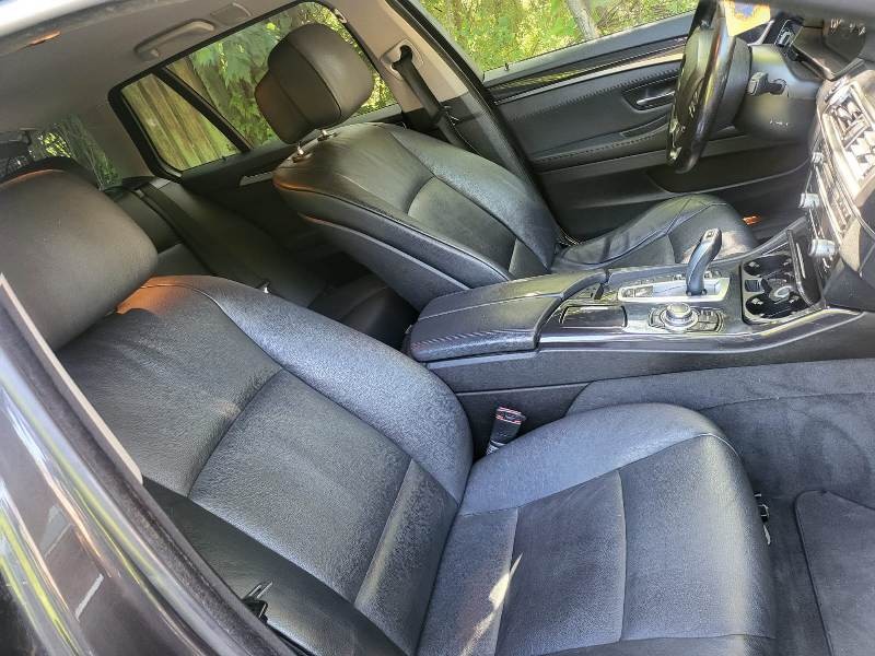 Interior BMW F11 2013 (piele, scaune cu reglaj semielectric)