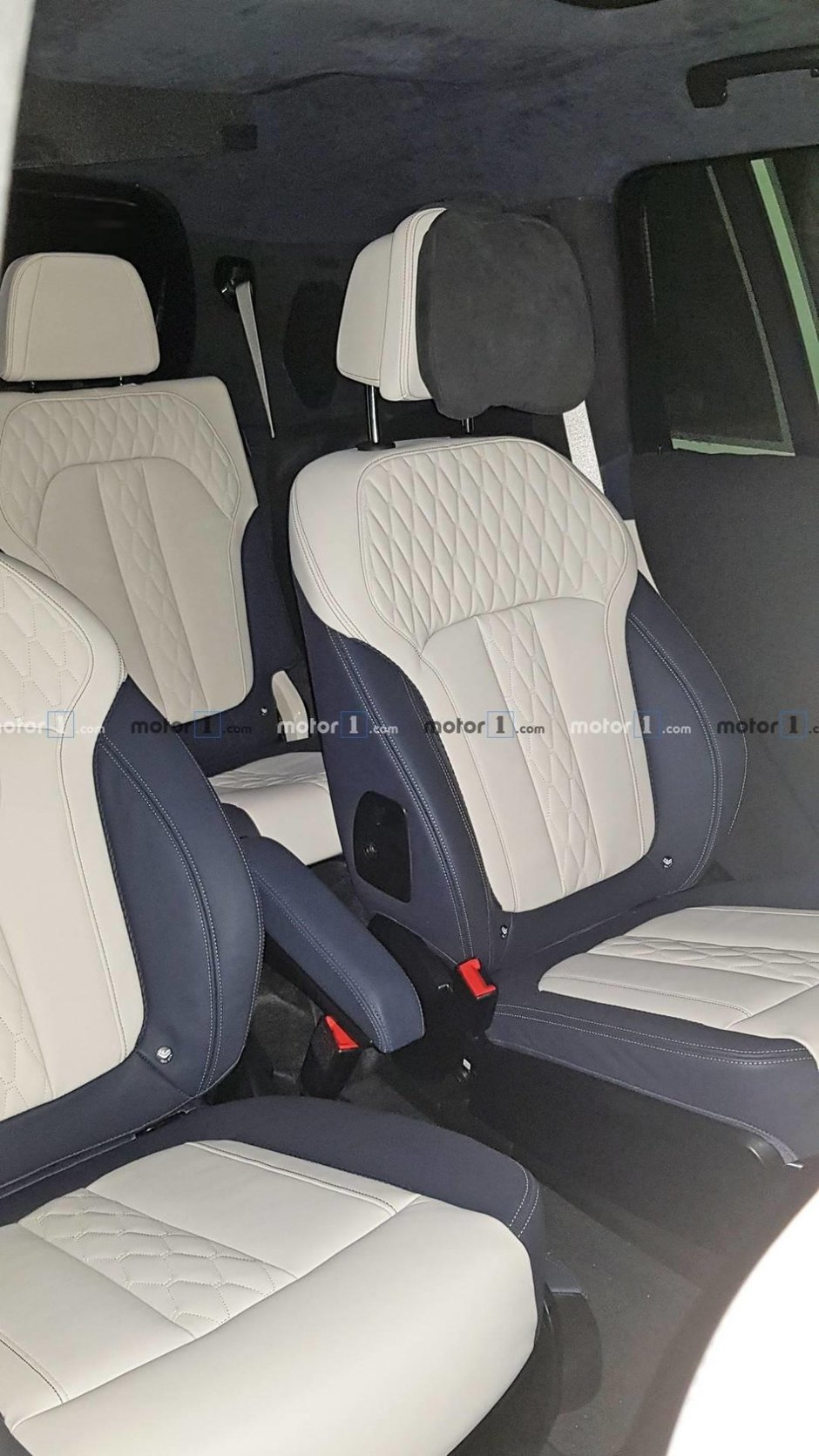 Interior BMW X7- poze spion