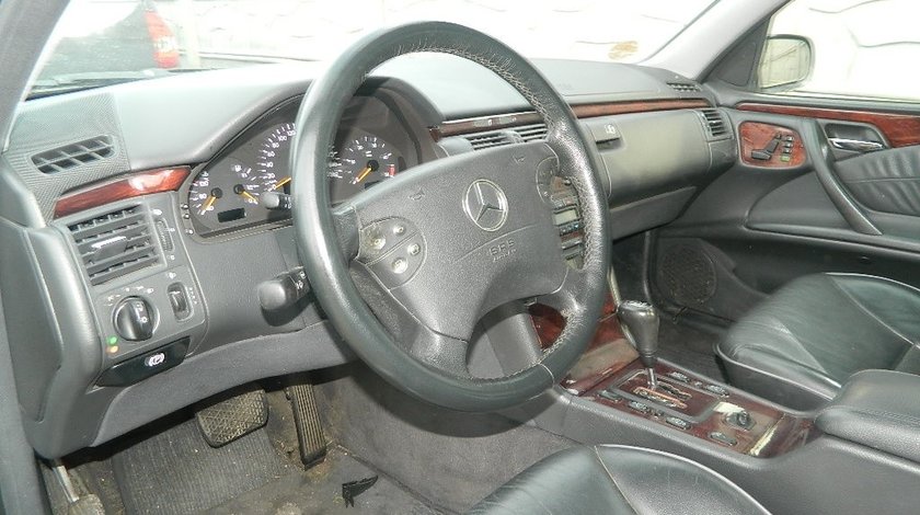 Interior complect Mercedes E-Class W210 3.2Cdi combi model 2000