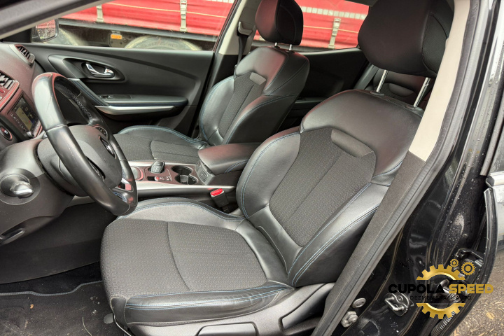 Interior complet cu fete usi si cotiera (de Europa) Renault Kadjar [facelift] [2018 - 2024]