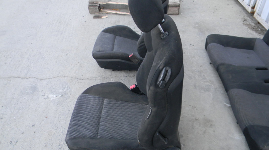 Interior Complet Hyundai COUPE (GK) 2001 - 2009 Benzina