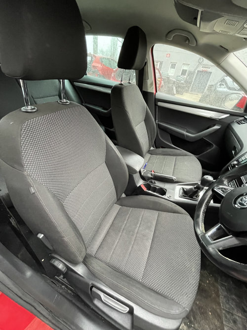 Interior Complet Material Textil Skoda Octavia 3 1.6 Motorina 2014