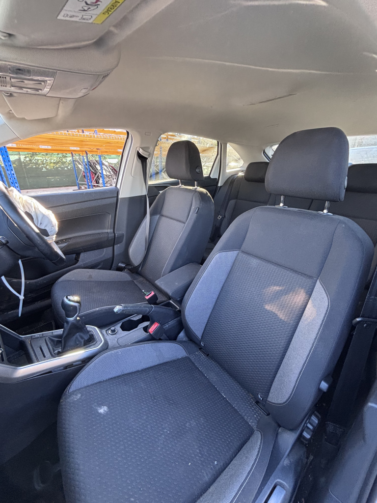 Interior Complet Material Textil Volkswagen Taigo 1.0 Benzina 2024, CU ÎNCĂLZIRE