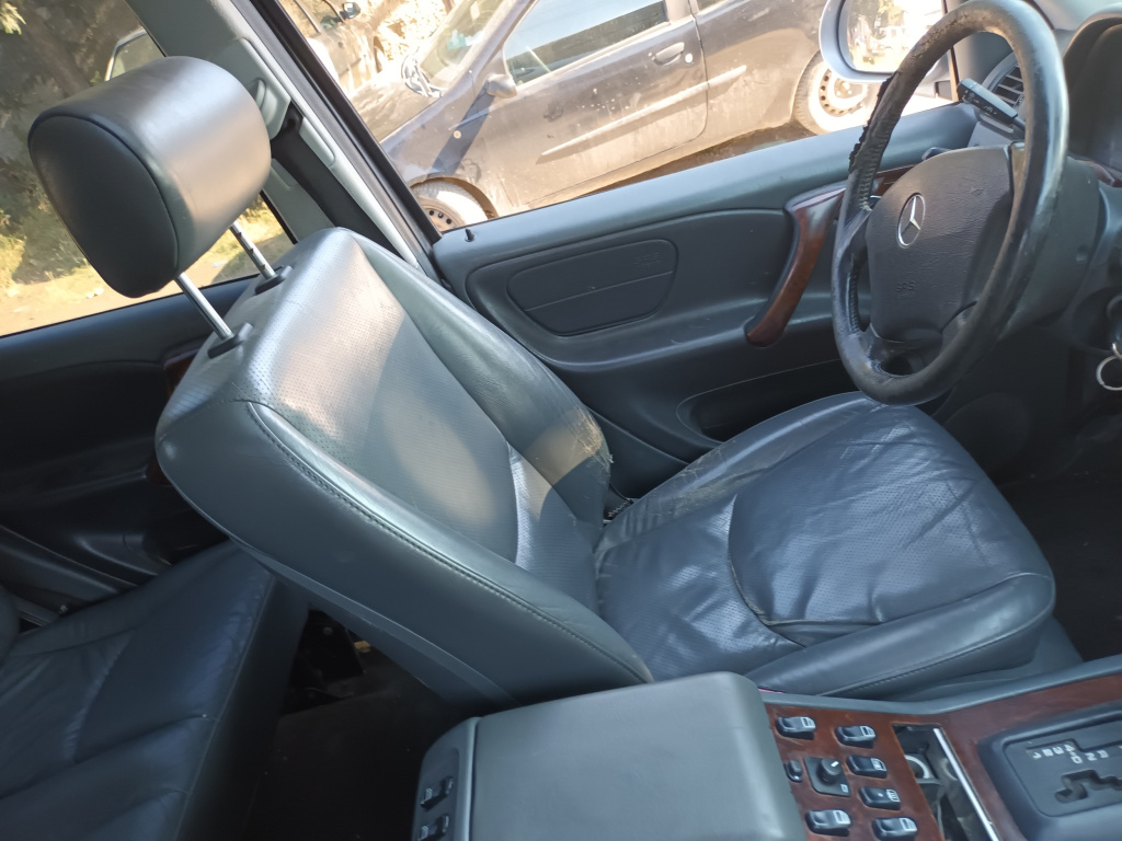 Interior Complet Mercedes-Benz ML / M-CLASS (W163) 1997 - 2005 Benzina