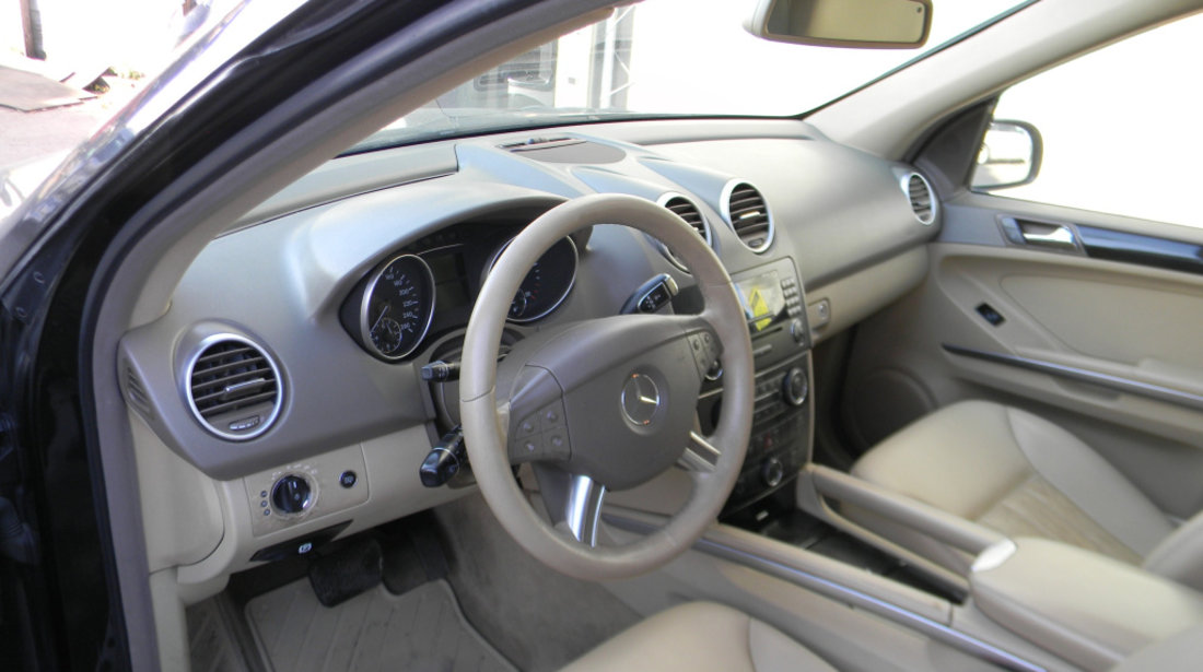 Interior Complet Mercedes-Benz ML / M-CLASS (W164) 2005 - Prezent Motorina