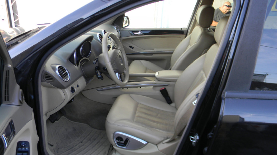 Interior Complet Mercedes-Benz ML / M-CLASS (W164) 2005 - Prezent Motorina