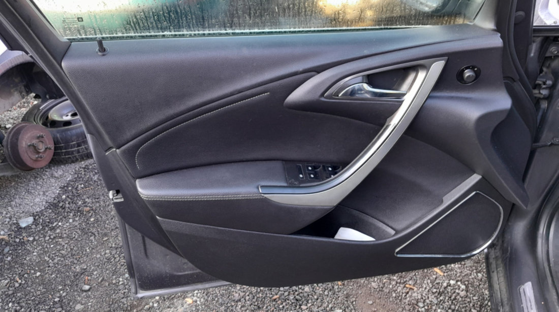 Interior Complet Opel ASTRA J 2009 - 2015 Motorina