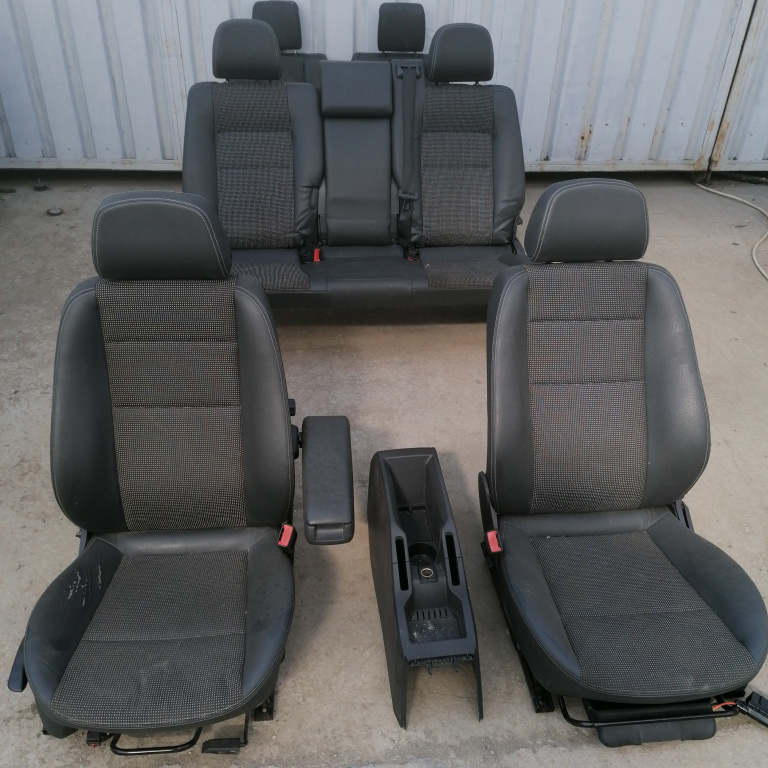 Interior Complet Opel ZAFIRA B 2005 - 2014 Motorina