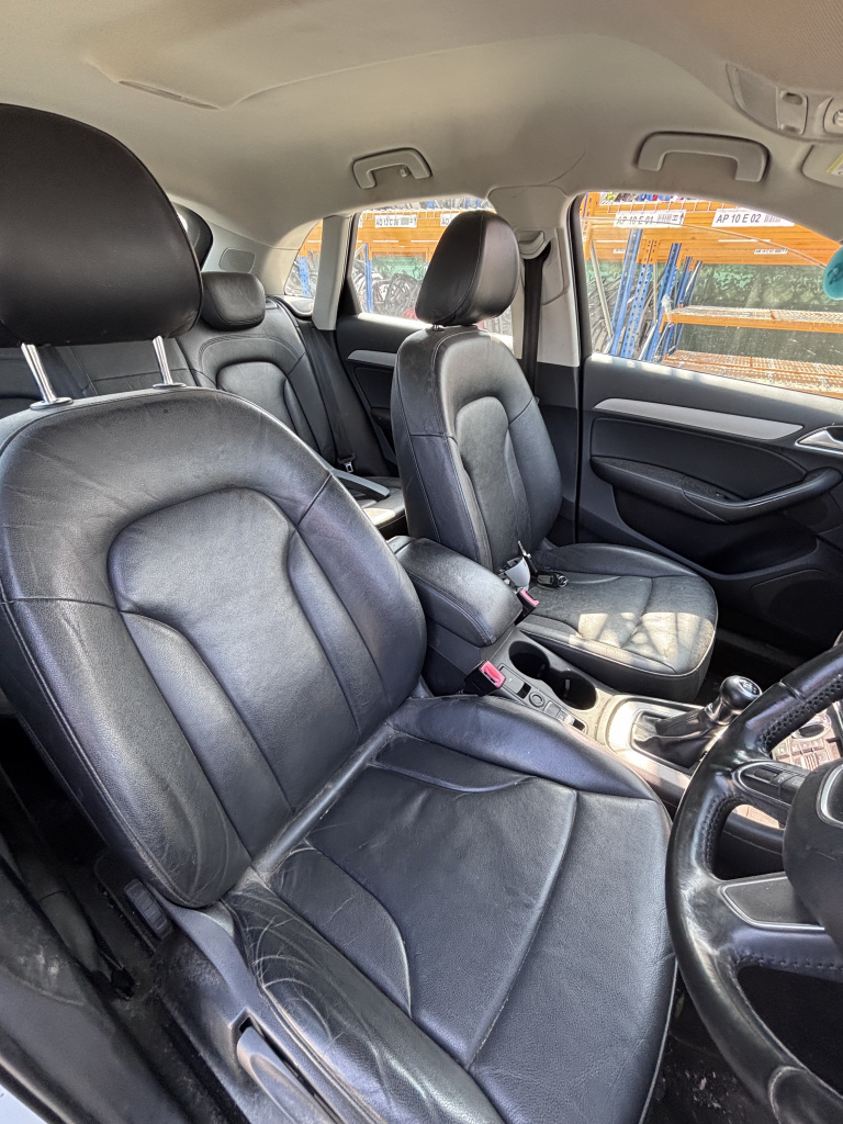 Interior Complet Piele Audi Q3 2.0 Motorina 2011, -