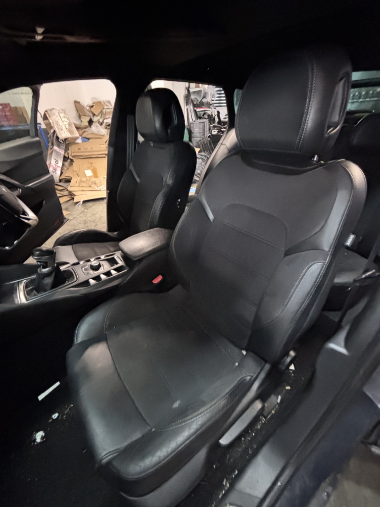 Interior Complet Piele Și Alcantara Citroen DS5 2.0 Motorina 2012, -
