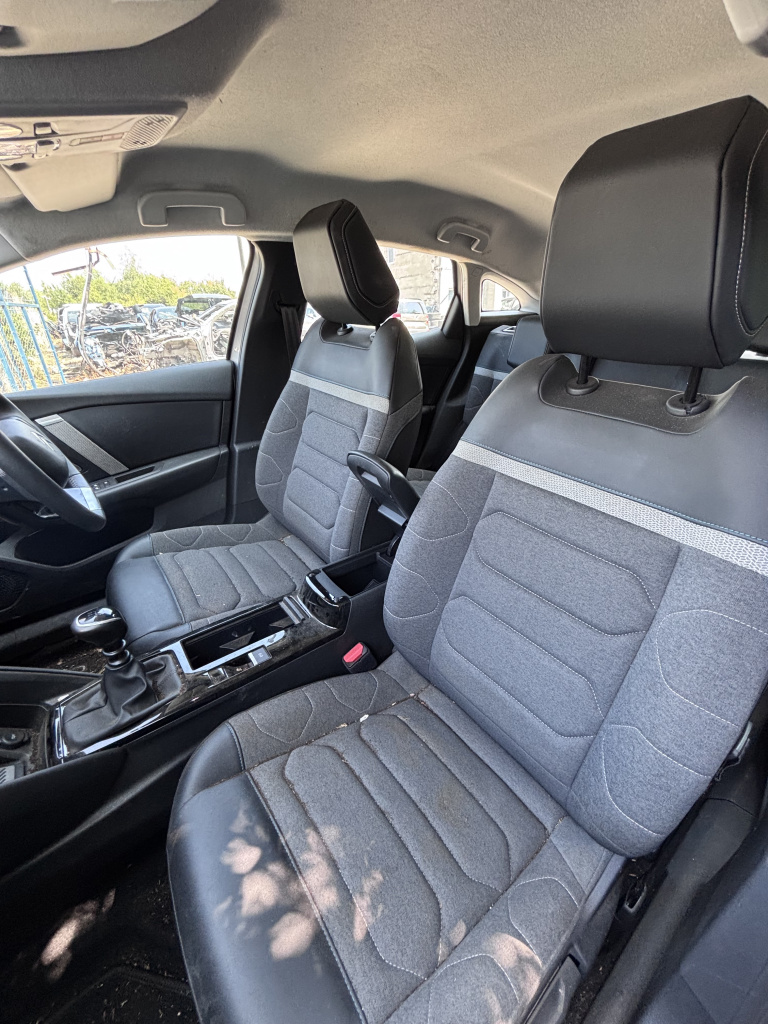 Interior Complet Piele Și Material Textil Citroen C4 1.2 Benzina 2022, -