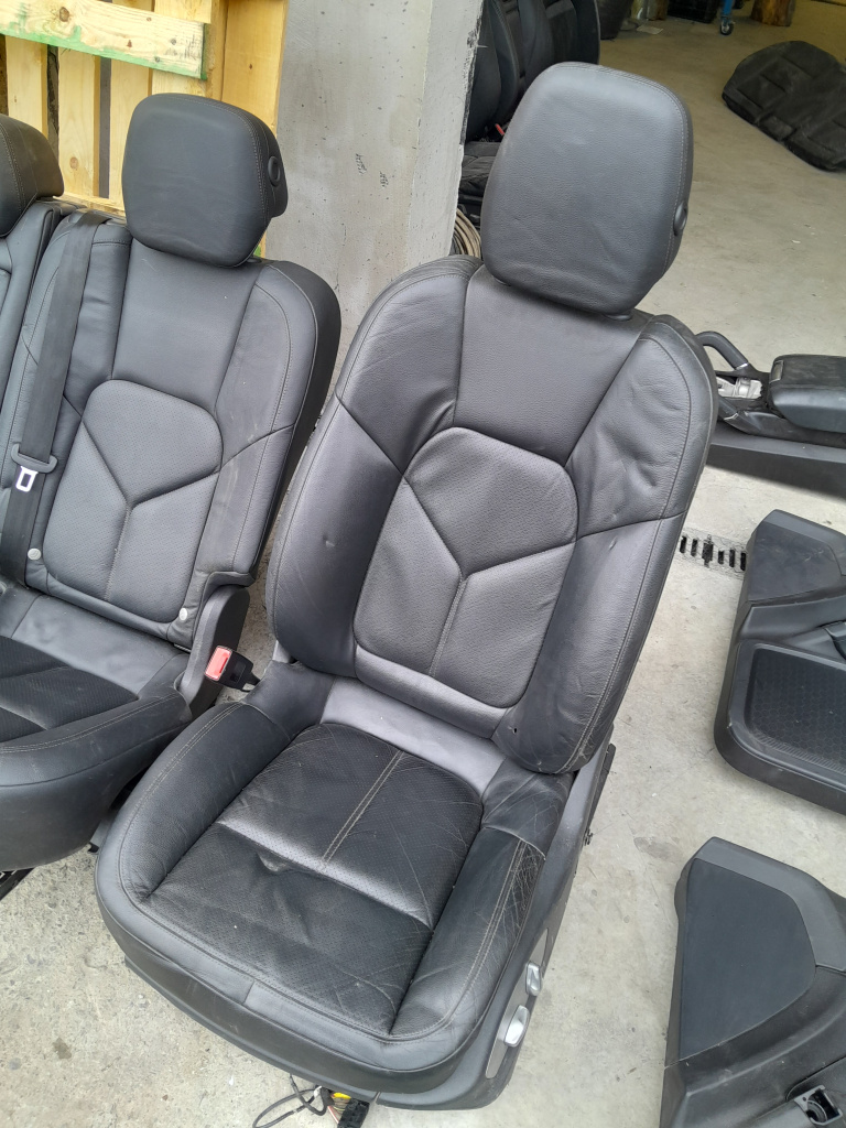 Interior Complet Piele Porsche Cayenne - Hybrid 2013, ELECTRIC / CU DEFECT