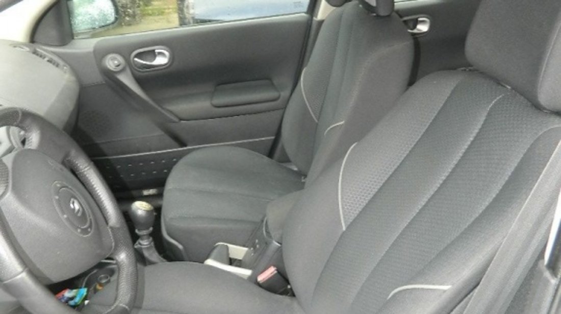 Interior complet Renault Megane 2 combi 1.9 DCI model 2002-2009