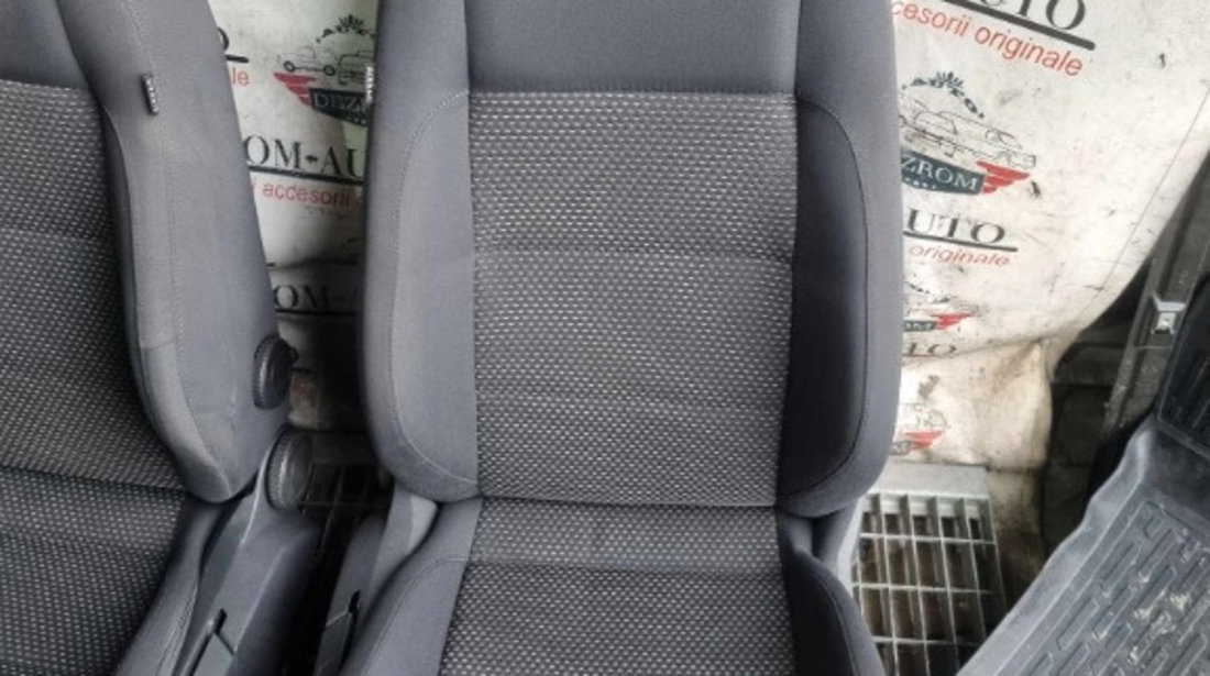Interior complet (scaune fata textil cu incalzire + banchete, fete usi) VW Golf 6 Variant