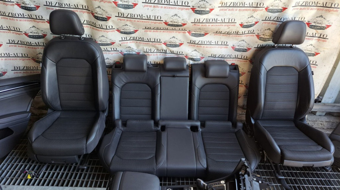 Interior Complet Semi-piele cu incalzire si masaj,fete usi cu lumini ambientale Vw Golf 7 Hatchback