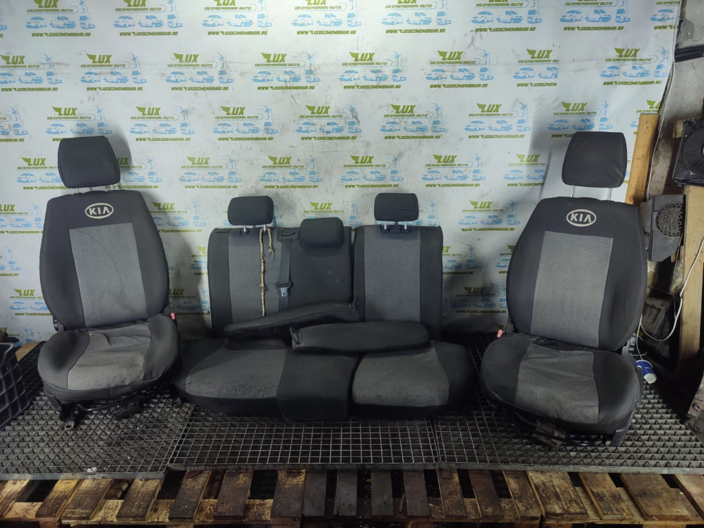 Interior complet textil Kia Ceed [facelift] [2010 - 2012] 1.6 benzina G4FC