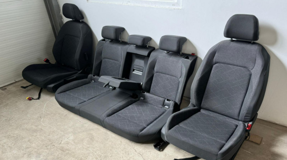 Interior complet Volkswagen VW Golf 8 [2020 - 2024] Hatchback 5 usi