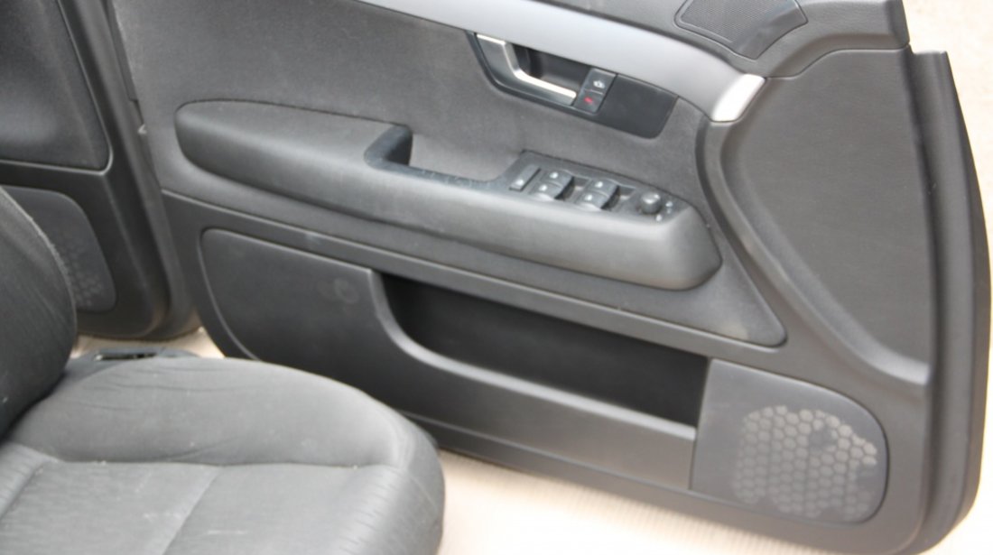 Interior din material textil cu incalzire Audi A4 B7 8E Avant model 2007