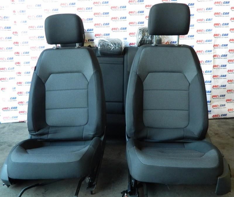 Interior din material Volkswagen Passat B7 2010-2014