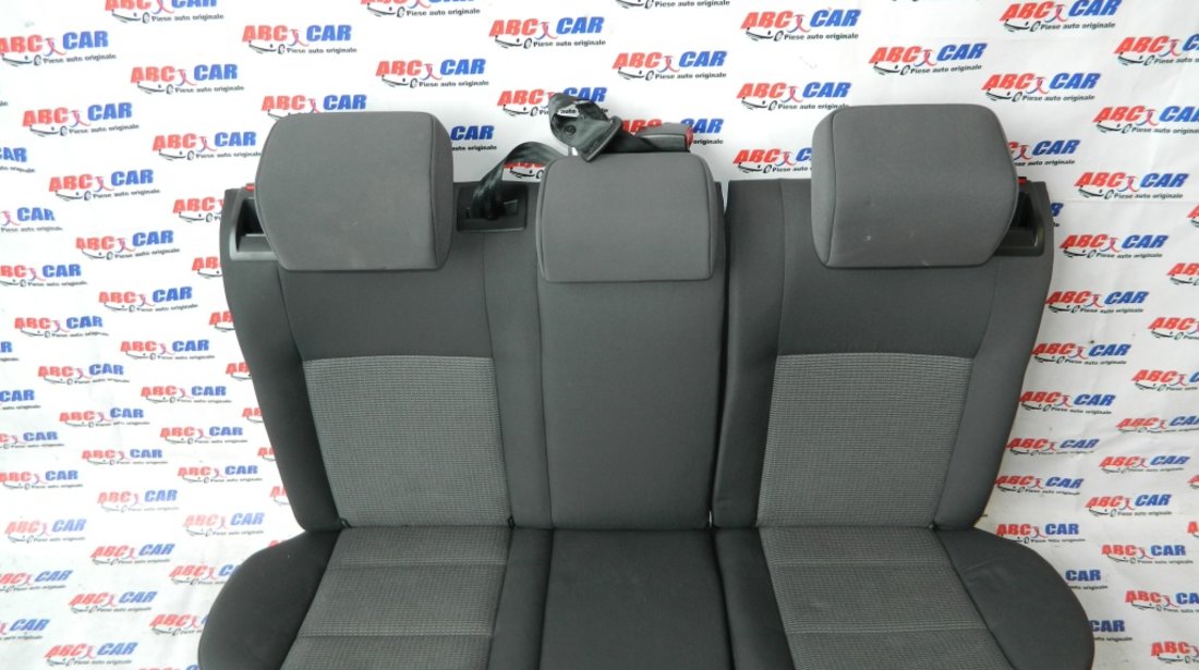 Interior din material VW Golf 5 variant