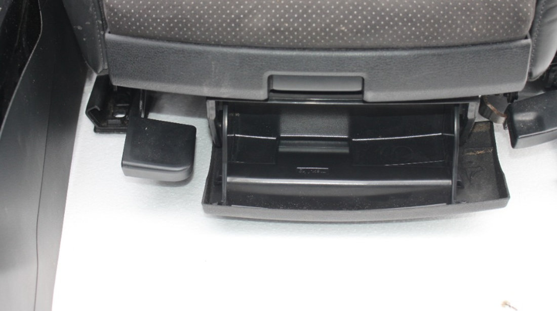 Interior din piele si alcantara S-Line Audi A4 B8 8K limuzina 2008-2015