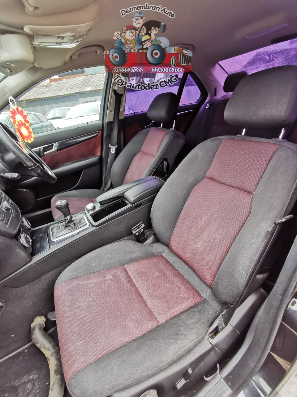 Interior Mercedes C-class W204 electric tapiterie scaune bancheta berlina