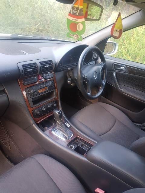 Interior Mercedes C220 W203