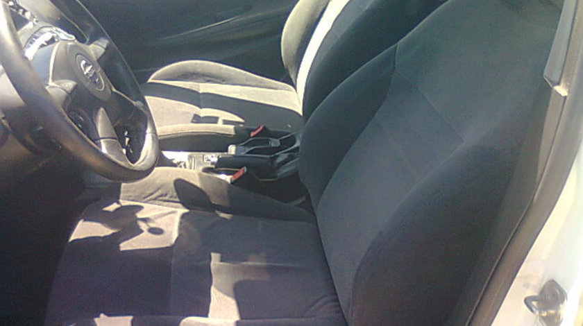 Interior Nissan Primera