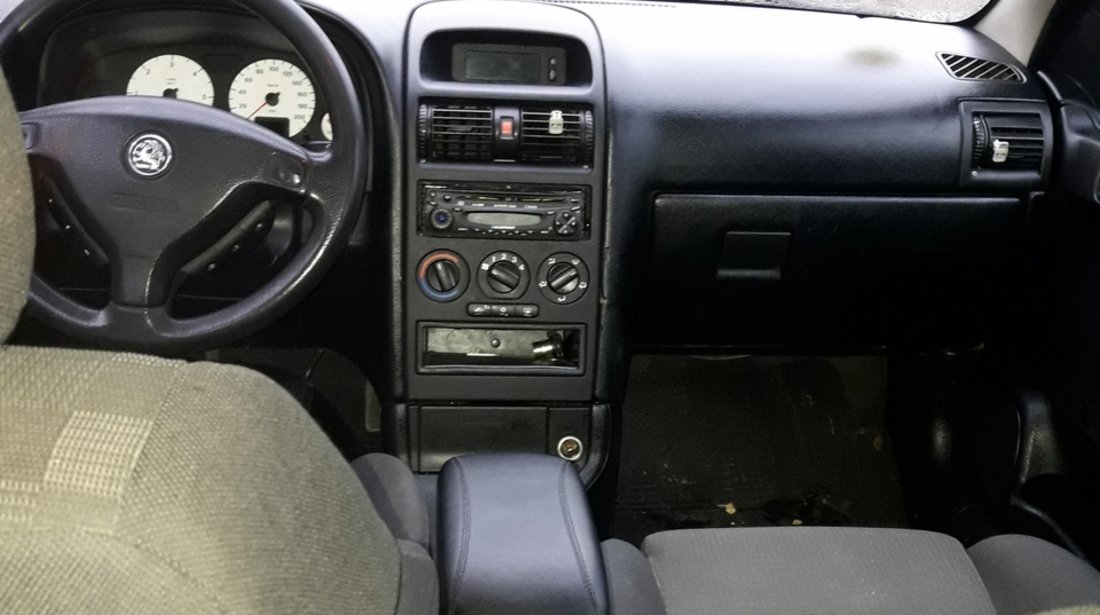 Interior Opel Astra G