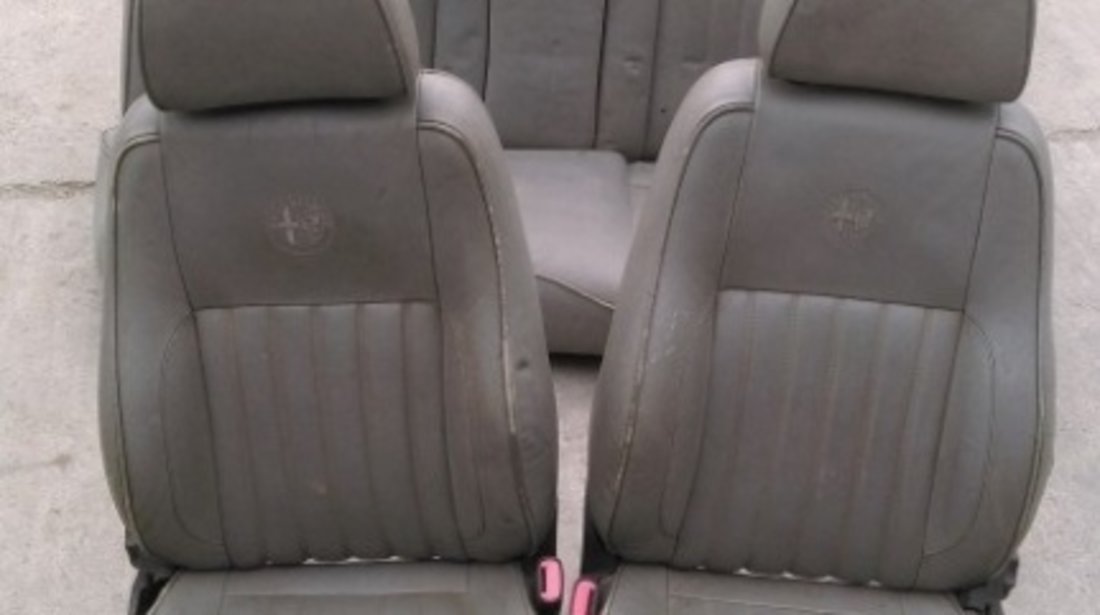 Interior piele /(banchete+scaune) Alfa Romeo 156