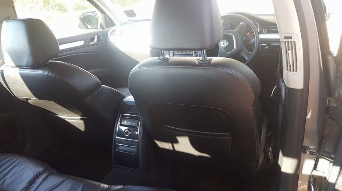 Interior piele full electric si scaune incalzite skoda superb II