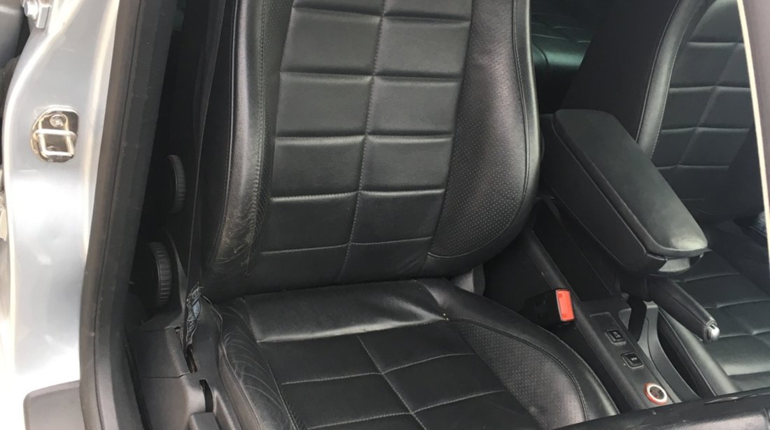 Interior piele impecabil Seat Exeo