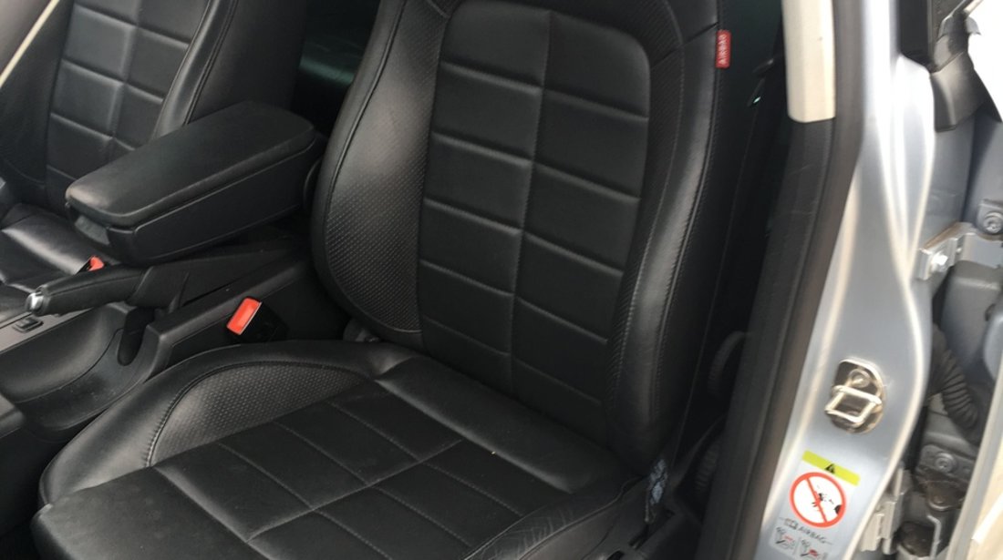 Interior piele impecabil Seat Exeo