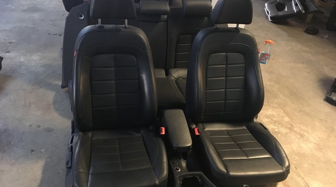 Interior piele impecabil Seat Exeo