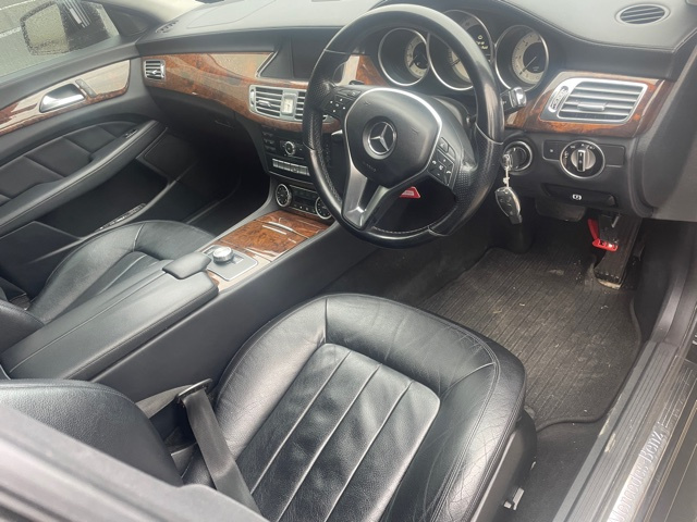 INTERIOR PIELE MERCEDES CLS W218 IN STARE FOARTE BUNA