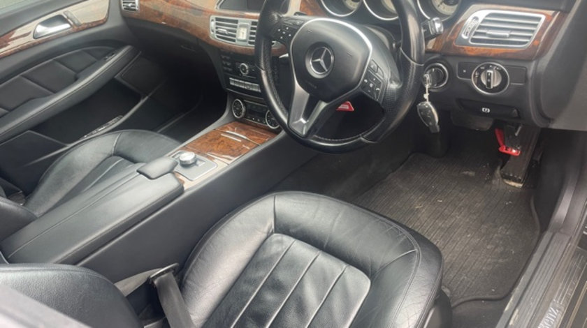 INTERIOR PIELE MERCEDES CLS W218 IN STARE FOARTE BUNA