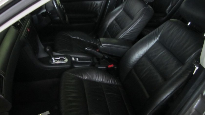 Interior piele neagra audi a6 1 9 tdi IMPECABIL