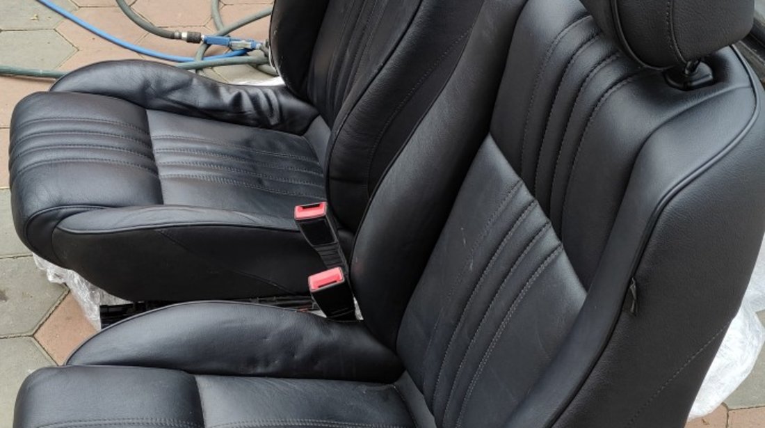 Interior piele neagra cu rabatare Alfa Romeo 159 !