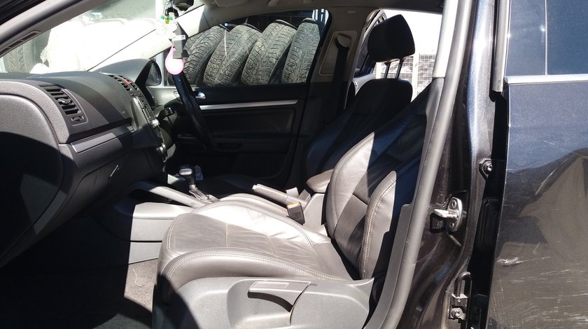 Interior piele neagra, Volkswagen Jetta , (scaune, banchete) , fabr. 2005 - 2009
