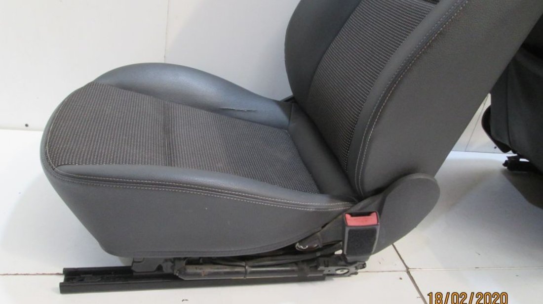 Interior piele Opel Astra H Berlina an 2004 2005 2006 2007 2008 2009 2010